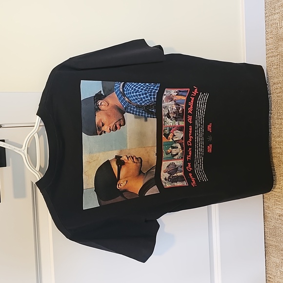 How high t-shirt - Picture 2 of 2